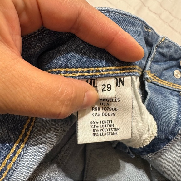 HUDSON “COLLIN SKINNY” Women's whiskered light faded Blue denim Jeans sz 29 GUC - Picture 7 of 16